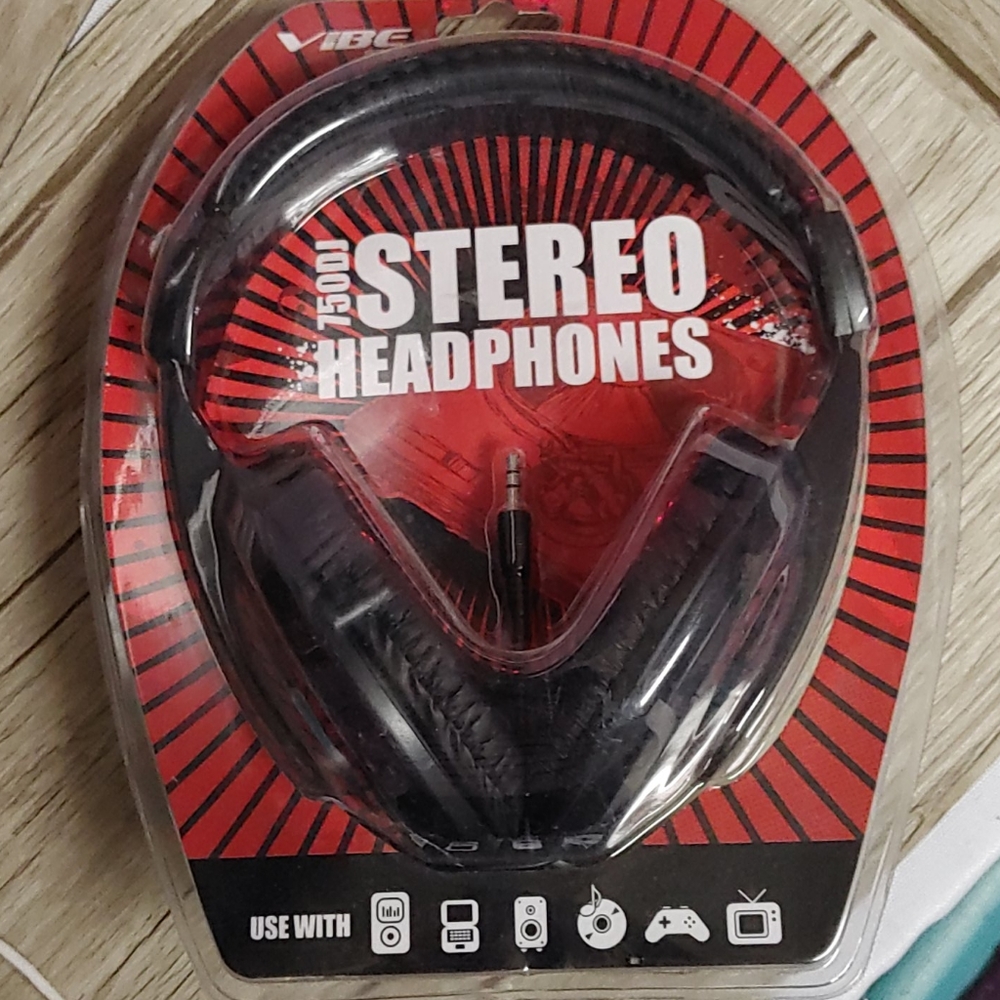Headphone